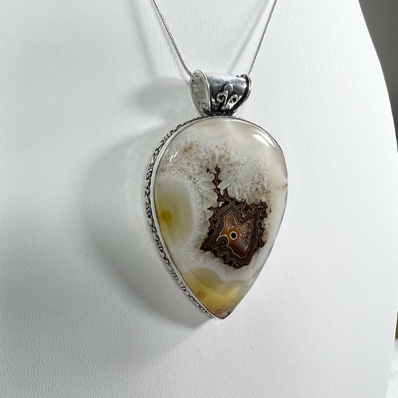 Solar Quartz Pendant & Earrings 925 Gemstone Set - Picture 6 of 12